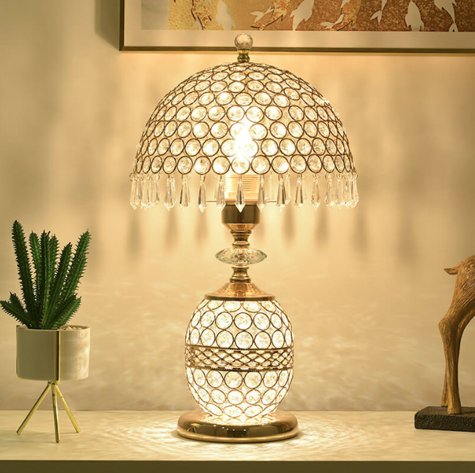 Modern Luxury Crystal Dome Shade 1-Light Table Lamp