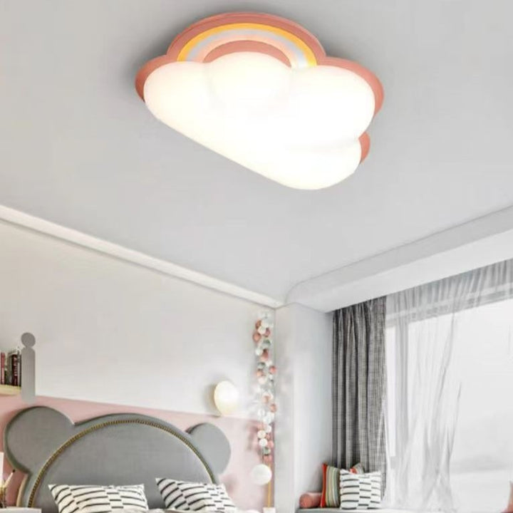 Moderne kreative LED-Deckenleuchte für Kinder mit Regenbogen-Hardware, PE-Wolken und flacher Montage 