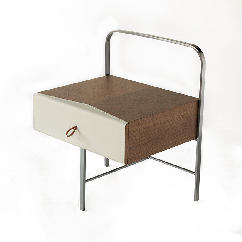 Contemporary Creative Saddle-Style Faux Leather Bedside Table - Square Metal Frame 1 Drawer Nightstand For Bedroom