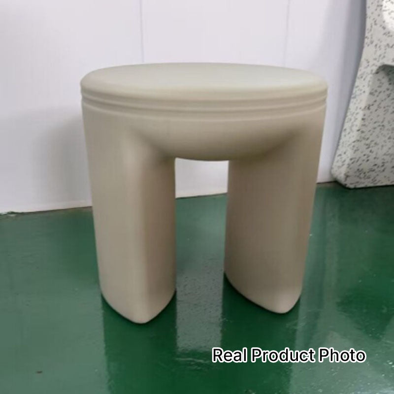 Taburete bajo redondo de PE moderno y minimalista sin brazos para sala de estar 