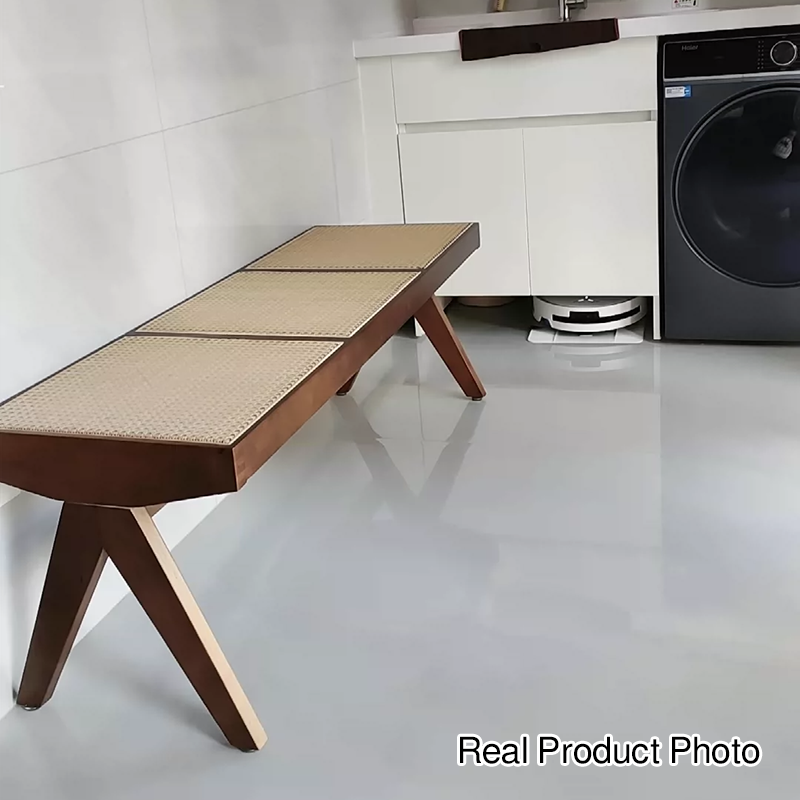 Banc rectangulaire en bois de caoutchouc japonais traditionnel et rotin avec pieds en V et siège tissé à la main pour entrée et salon 