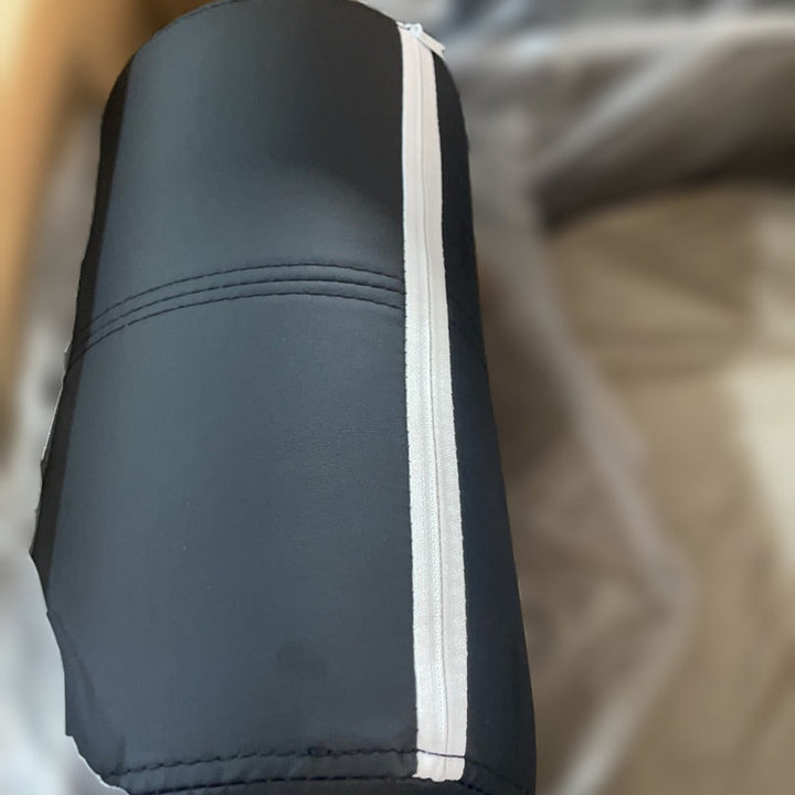 Zeitgenössischer Luxus-Kunstleder-Polster-Drehhocker mit höhenverstellbarer Armlehne und Fußstütze für Esszimmer 