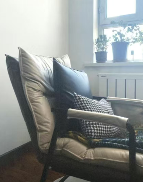 Moderner minimalistischer Stoff Kohlenstoffstahl Baumwolle quadratischer Schreibtischstuhl Fußstütze Rückenlehne verstellbar für Home Office 