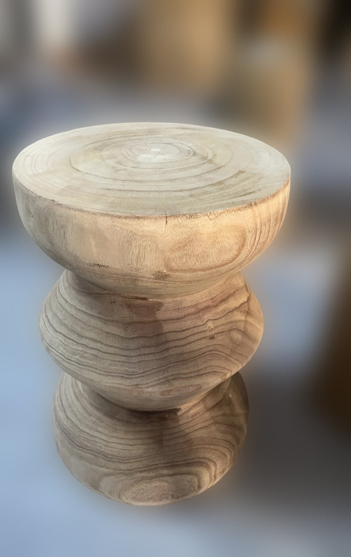 Traditional Vintage Round Column Wood End Table For Bedside