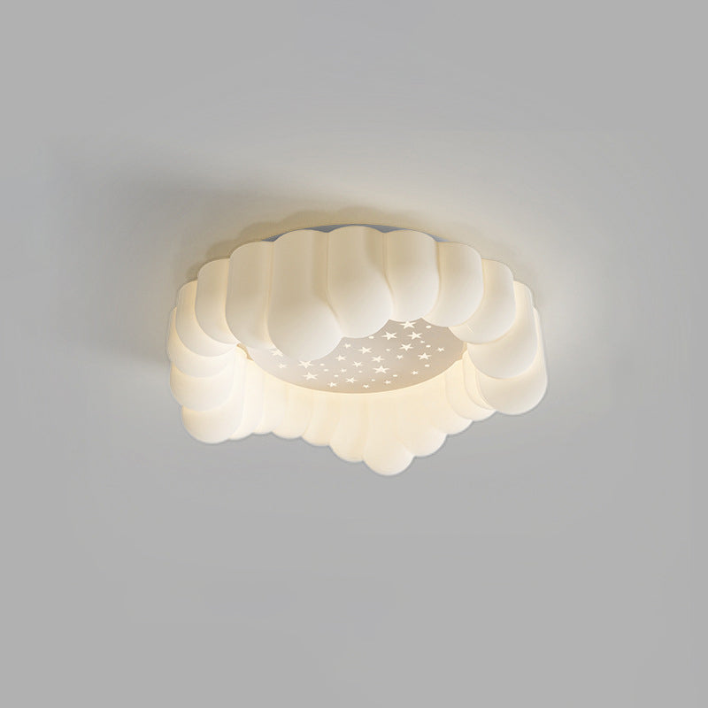 Zeitgenössische nordische Wolken-Stern-runde Eisen-ABS LED-Unterputz-Deckenleuchte für Schlafzimmer 
