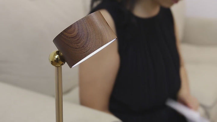 Einfache hölzerne USB-wiederaufladbare magnetische LED-Nachtlicht-Wandleuchte 