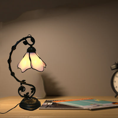 Lámpara de mesa moderna minimalista con forma de pétalo de metal y vidrio con 1 luz para dormitorio 