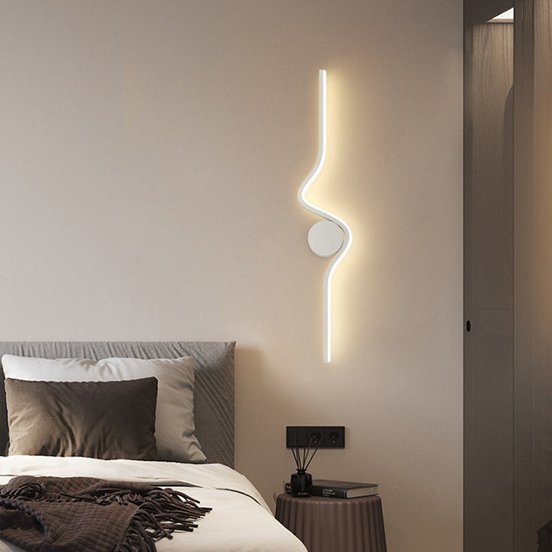 Moderne minimalistische Eisen Aluminium lange Streifen LED Wandleuchte Lampe für Wohnzimmer 