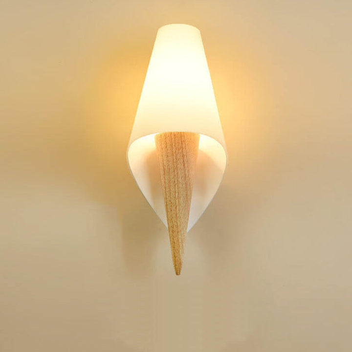 Applique murale 1 lumière avec abat-jour en verre blanc évasé nordique 
