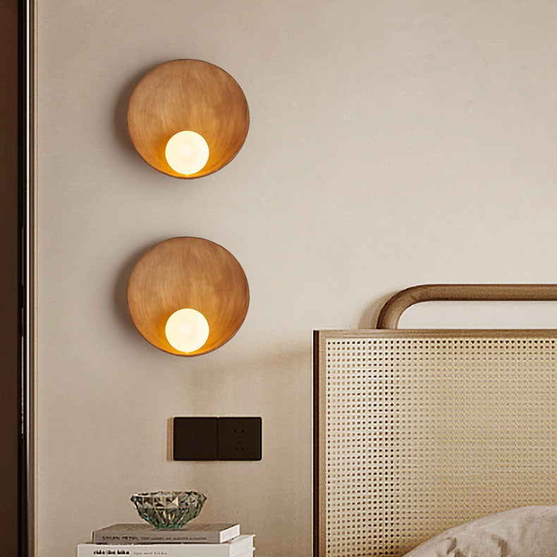 Modern Minimalist Round Iron Resin 1-Light Wall Sconce Lamp