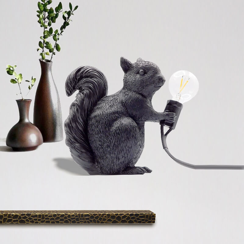 Contemporary  Creative Resin Squirrel 1-Light Decoration Table Lamp for Living Room