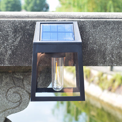 مصباح جداري عصري مربع من البلاستيك يعمل بالطاقة الشمسية LED مقاوم للماء للحديقة والمناظر الطبيعية 