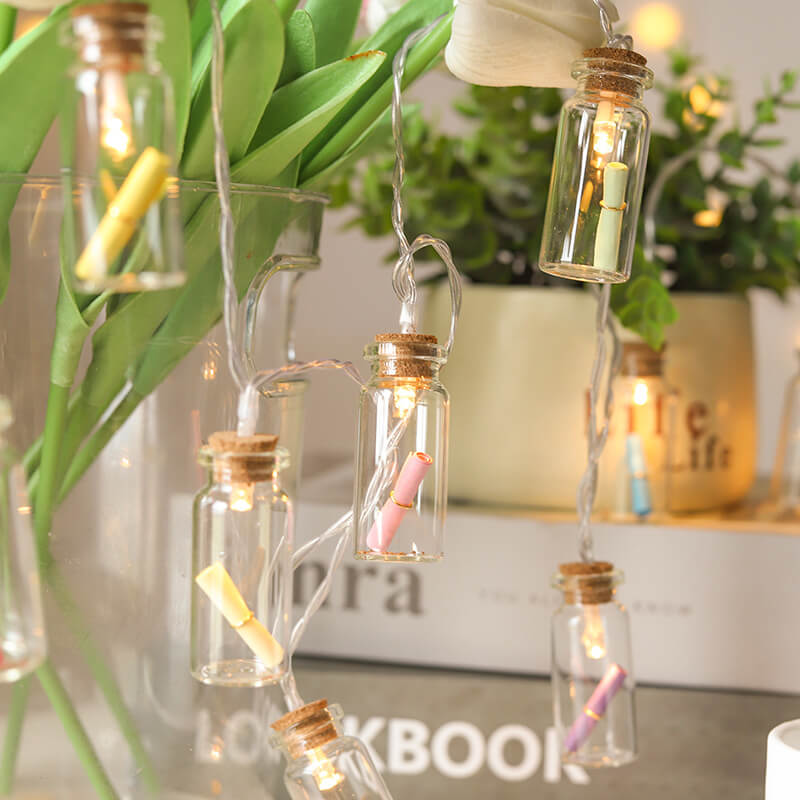 Lumière de chaîne décorative à LED de Noël avec bouteille à souhaits, arbre, neige et boîtier à piles 