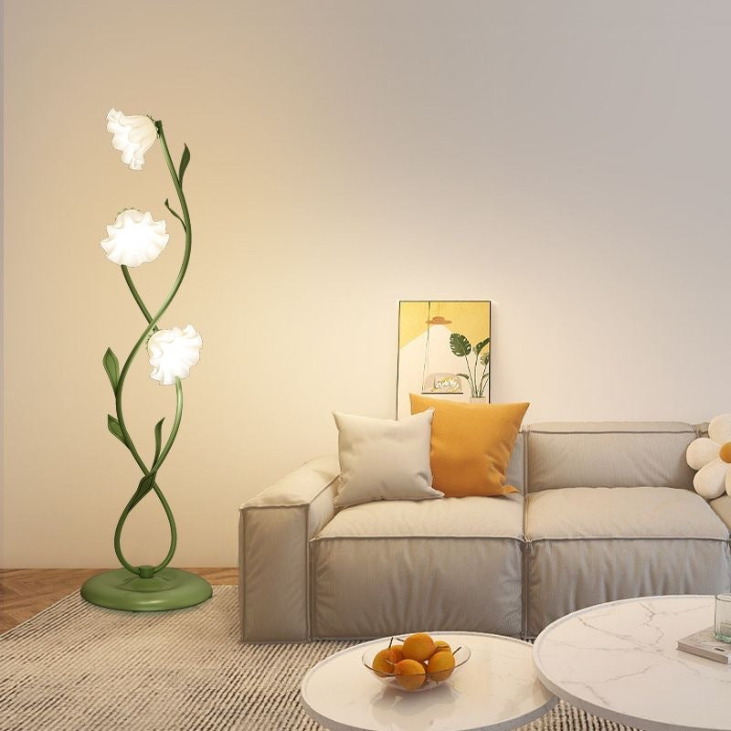 Zeitgenössische skandinavische florale Glasschirm-Twist-Ring-Branch-Halter 3-Licht Stehleuchte für Zuhause Büro 