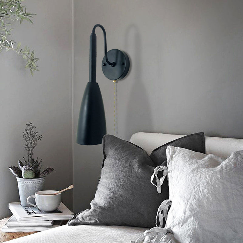 Moderne, minimalistische, reinschwarze Eisenholz-Wandleuchte mit 1 Licht und Reißverschluss 