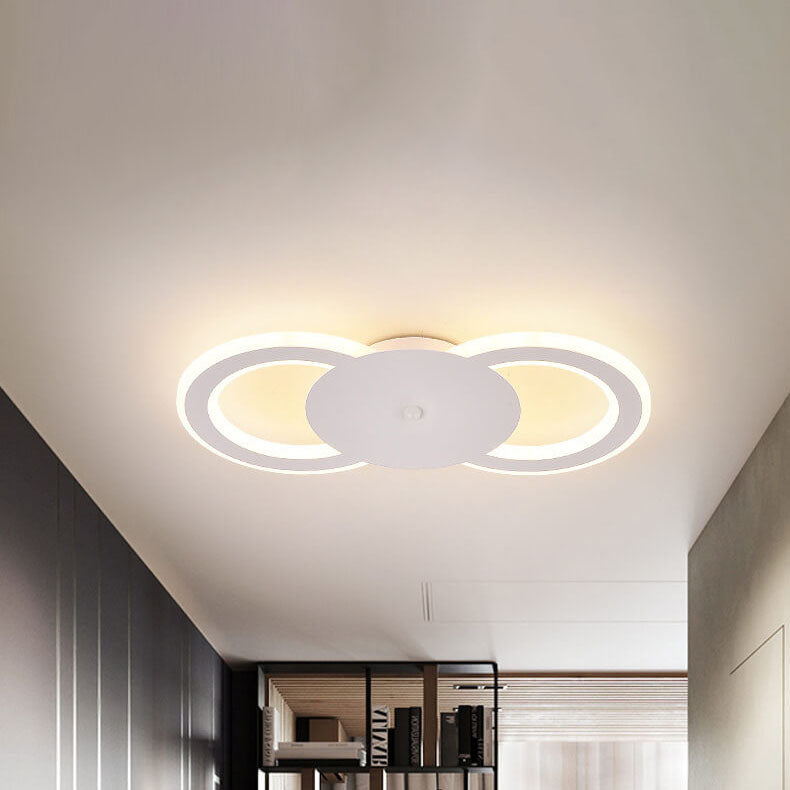 Moderne minimalistische Deckenleuchte aus schwarzem und weißem Metall mit LED 