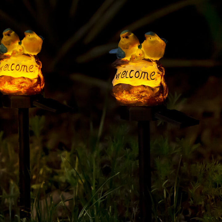Retro Solar Resin Lovers Bird LED Outdoor Lawn Landscape Light