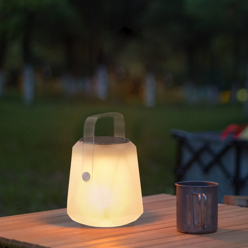 Lumière de camping portable à LED avec télécommande solaire de simplicité contemporaine pour patio extérieur 