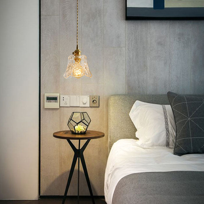 Lámpara colgante de 1 luz Contemporary Nordic de latón con vidrio y cobre Thorn Flower para salón y dormitorio 