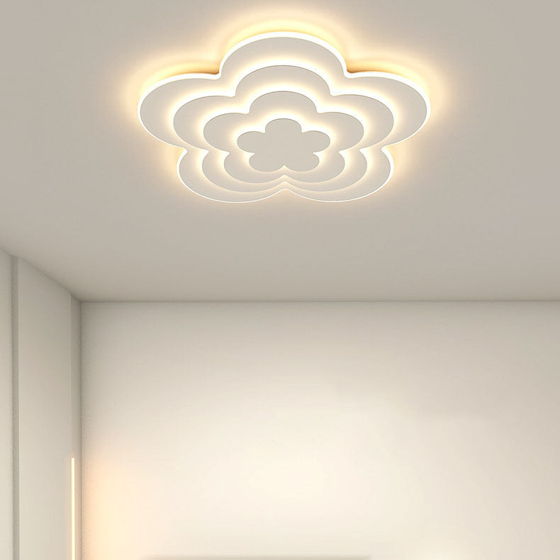 إضاءة LED مثبتة على السقف بتصميم حديث ومبدع على شكل بتلات زهور من الأكريليك 