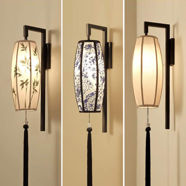 Traditionelle chinesische bemalte Stofflaternenquaste 1-Licht-Wandleuchte für den Flur 