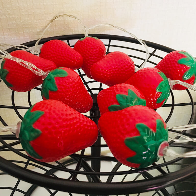 Guirlandes lumineuses LED à piles décoratives en forme de fraises 