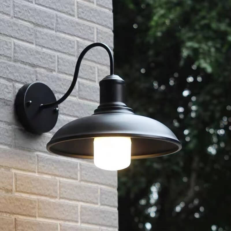 Applique Murale Extérieure Étanche en Fer Style Loft Rétro avec Dôme et Bras Courbé, 1 Lumière 