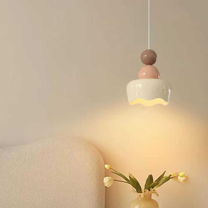 Französische moderne Cremeblume Harz 1-Licht Pendelleuchte 