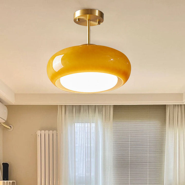 Zeitgenössische skandinavische ovale Eisen-Kupfer-Glas-1-Licht-Pendelleuchte für Schlafzimmer 