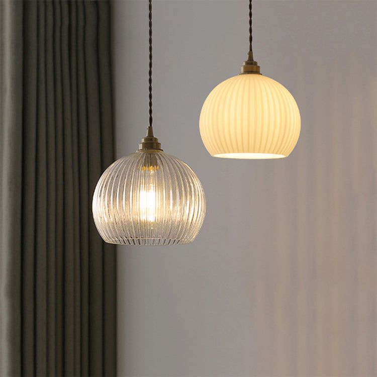 Moderne Einfachheit geripptes Glas Halbkreis Schatten Kupfer 1-Licht Pendelleuchte für Wohnzimmer 