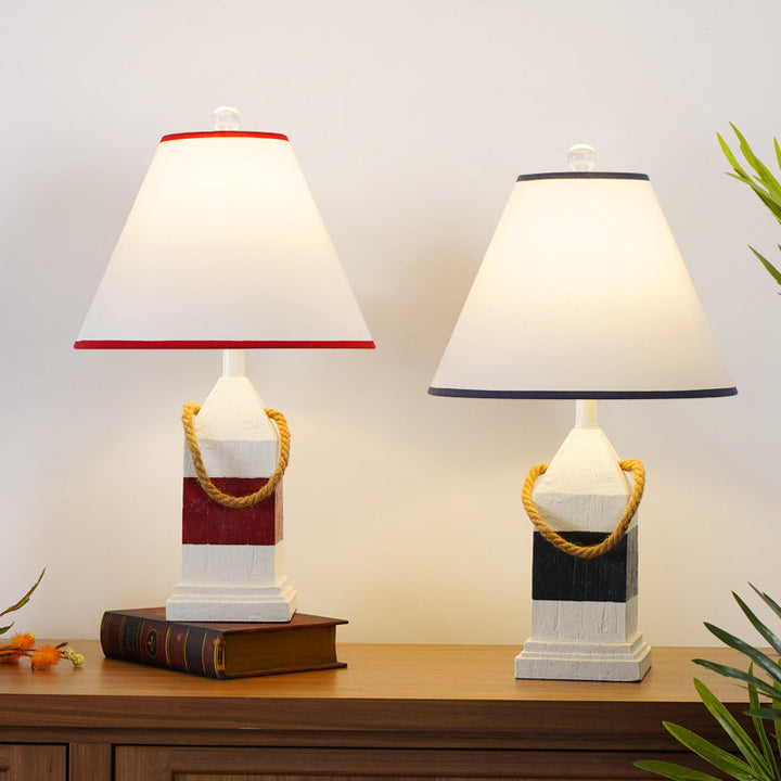 Europäische Vintage Tischlampe aus einfarbigem Kunstharz mit 1 Leuchte 