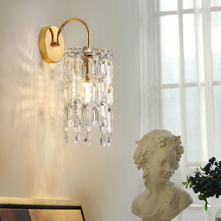 Modern Luxury Gold Finish Frame Dazzling Prismatic Crystal 1-Light Wall Sconce Lamp For Living Room