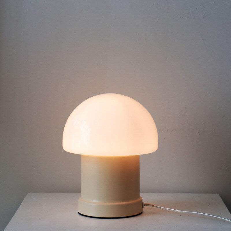 Lampe de table à une lumière en forme de colonne de champignon crème vintage 
