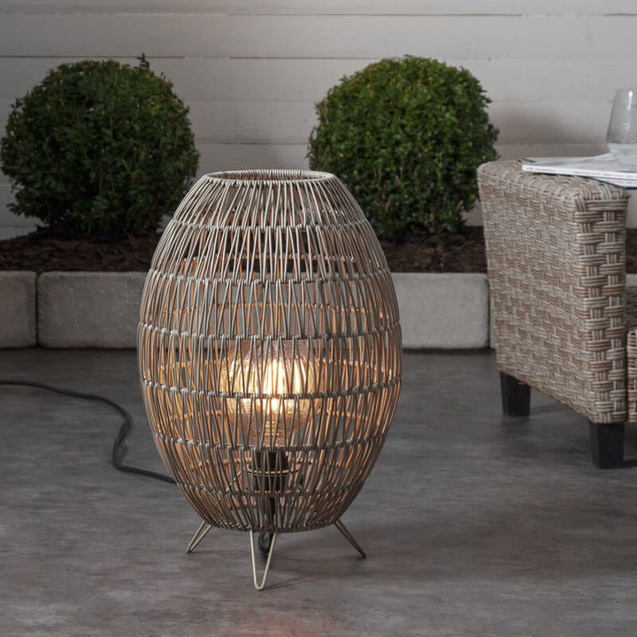 Lampe de sol imperméable à 1 lumière pour patio extérieur de forme ronde en rotin japonais moderne 