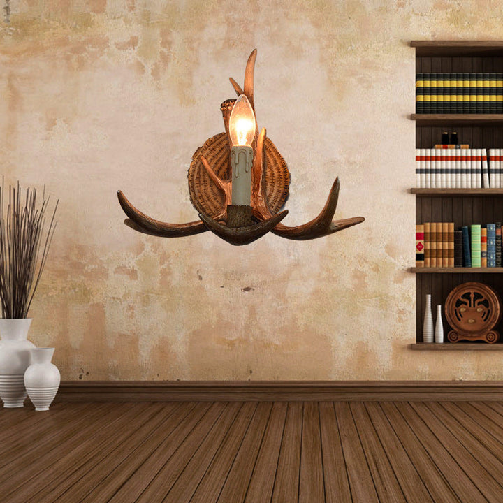 Traditionelle europäische Geweih Harz 1-Licht Wandleuchte Lampe für Wohnzimmer 