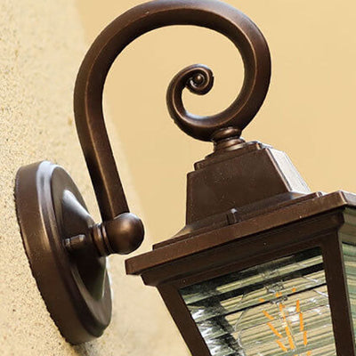 Applique murale à une lumière avec cage carrée en verre rayé d'extérieur européen 