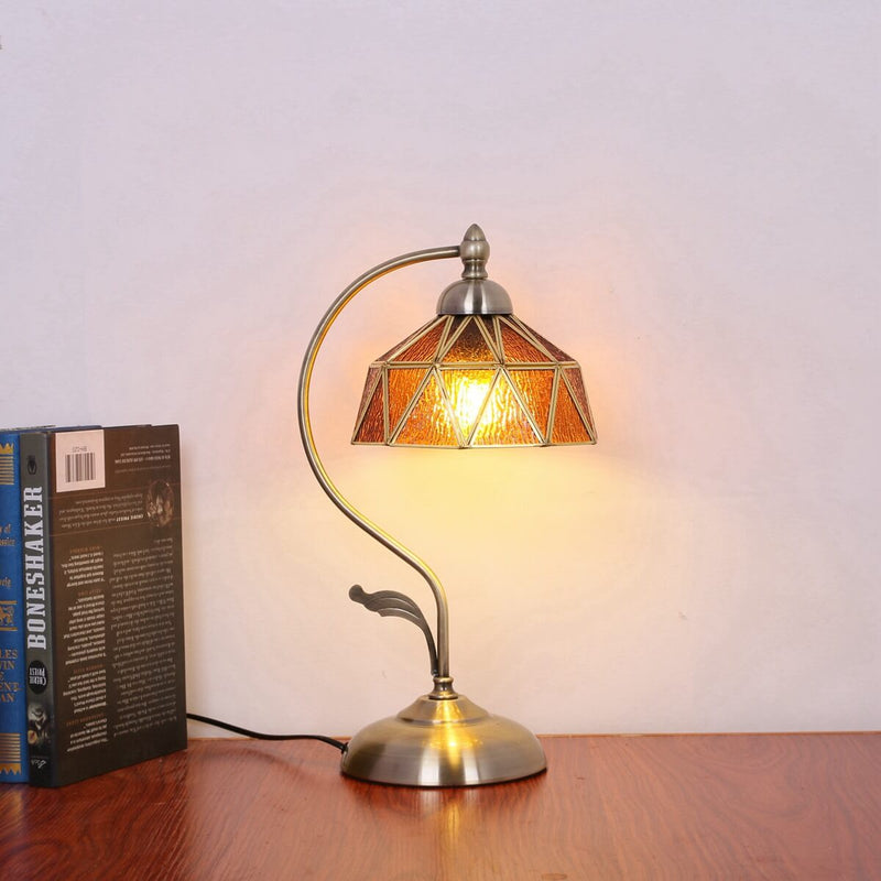 Lámpara de Mesa de 1 Luz de Vidrio Lucite Ámbar Tiffany Europea 