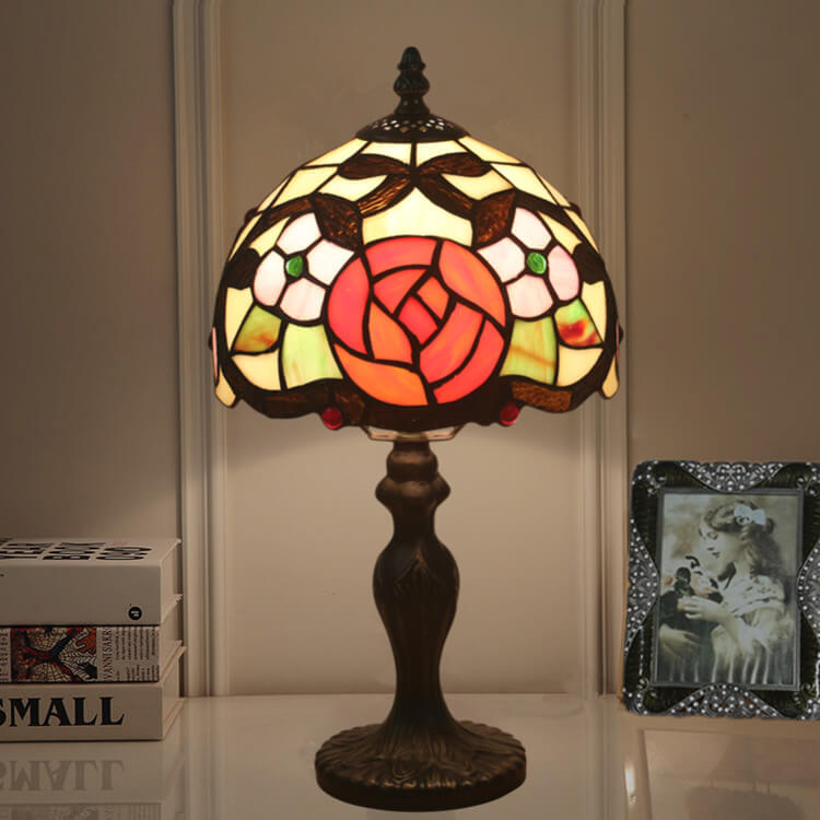 Vintage Tiffany Flower Stained Glass Dome 1-Light Table Lamp