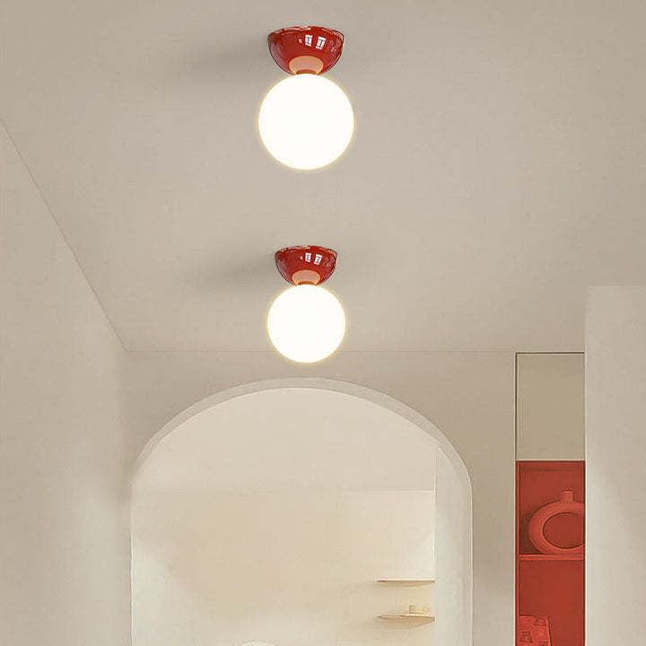 Lámpara de techo semiempotrada de 1 luz con pantalla de vidrio esférica de hierro escandinavo contemporáneo para pasillo 