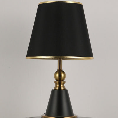 Nordic Simple Iron 1-Light Table Lamp