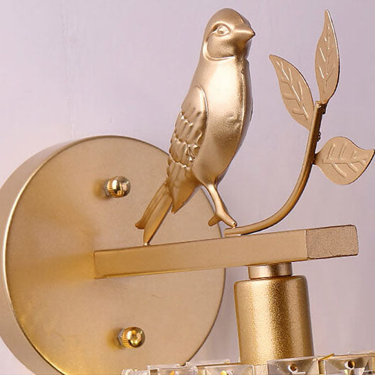Traditionelle Vintage-Wandleuchte aus Eisen und Glas in runder Vogel-Optik, 1-flammig, für das Wohnzimmer 