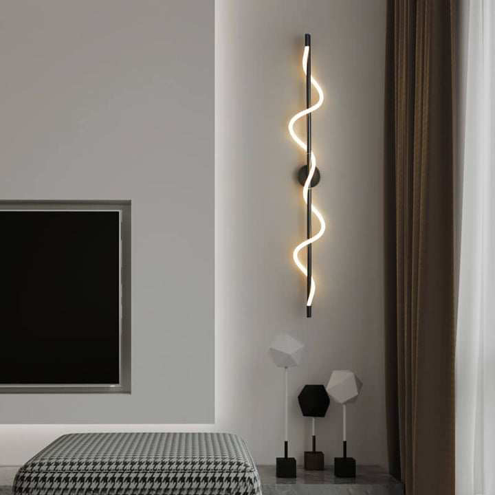Modern Minimalist Copper-Plated Iron Twist Curve Long Bar Copper LED Wall Sconce Lamp For Living Room