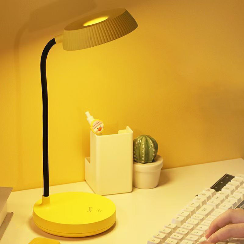 Nordic Minimalist Round Plate LED Touch Eye Protection USB Desk Lamp
