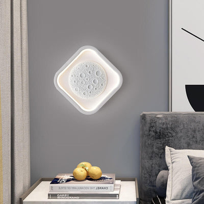Minimalistische drehbare LED-Lesewandleuchte aus Aluminium 