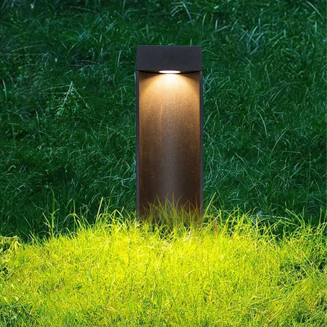 Einfache quadratische Rasenleuchte Aluminium LED Außen Gartenweg Lampe 