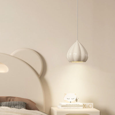 Moderne Minimaliste Crème Triangle Aluminium Résine Suspension 1-Lumière Pour Chambre 
