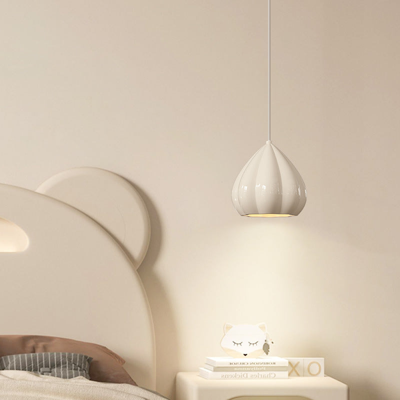 Moderne Minimaliste Crème Triangle Aluminium Résine Suspension 1-Lumière Pour Chambre 