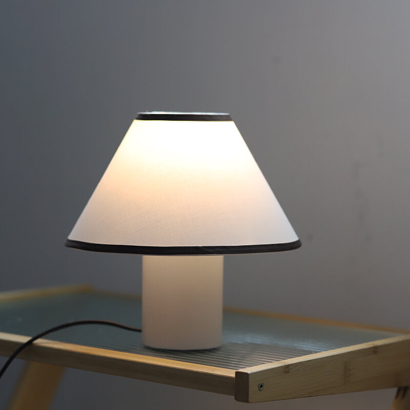 Nordische minimalistische Xuan Papierlaterne 1-flammige Tischlampe