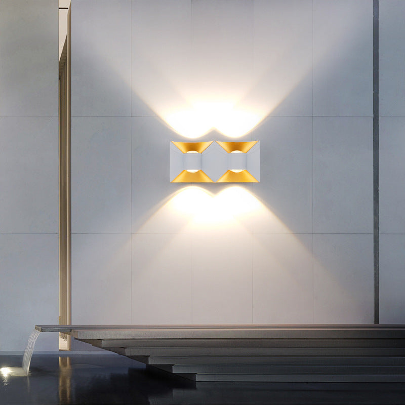 Lámpara de Aplique de Pared LED Cuadrada de Aluminio Impermeable de Simplicidad Contemporánea para Patio Exterior 