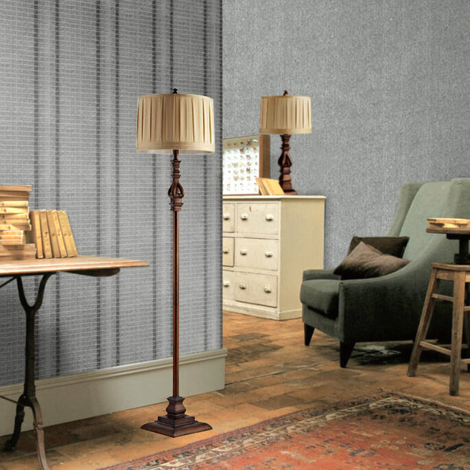 Moderne europäische Retro-Plissee-Stoff 1-Licht Stehende Stehlampe 